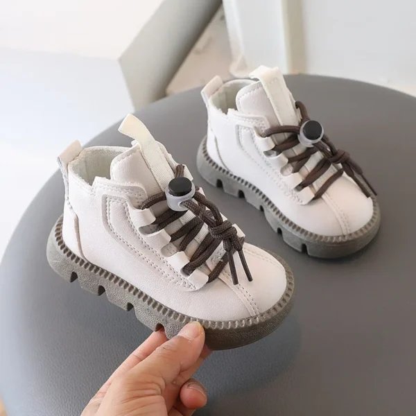 2024 New Children's Walking Shoes Spring and Autumn Shoes 1-6 Half Single Shoes for Boys and Girls Short Boots 2